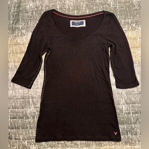 Women’s American Eagle - 3/4 Sleeve Lightweight Top